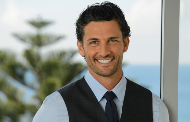 Tim Robards – Entertainment & Celebrity Bureau – Book and Contact TV Personalities