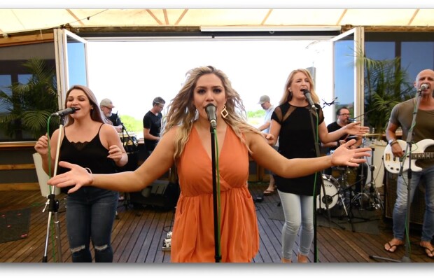 Hindley Street Country Club – Entertainment Bureau – Book or contact Adelaide based wedding and Corporate event cover bands