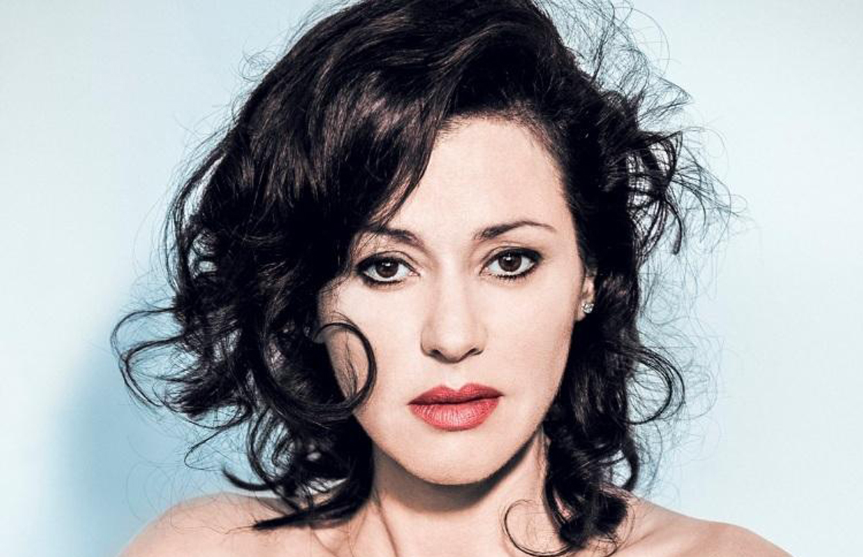 Tina Arena